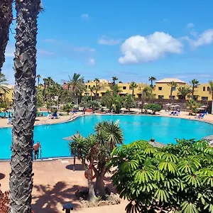 https://tamarindo-27-pool-front-next-to-the-dunes-free-wifi.in-canary-islands.com